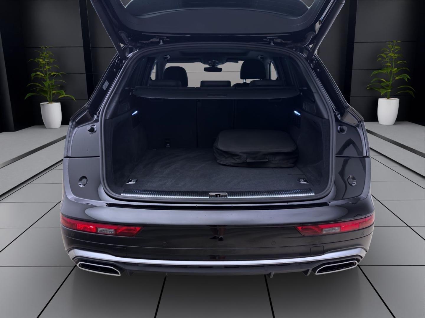 Bild über Audi Q5 TFSI e S line 50 TFSI e quattro S tronic - für weitere Informationen kontaktieren Sie den Audi Partner