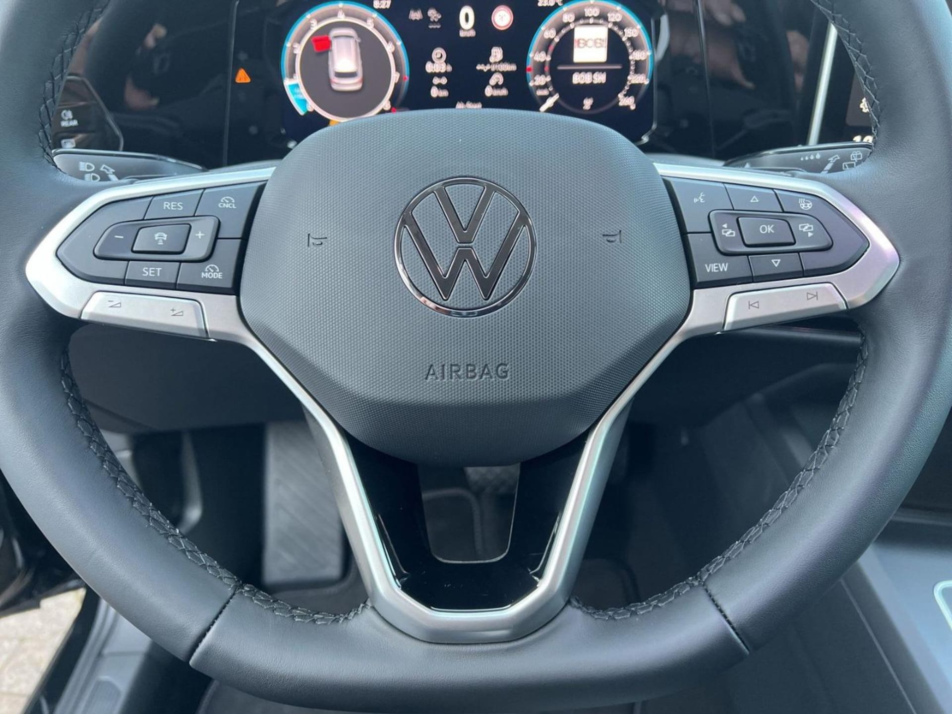 Volkswagen Golf Variant Life