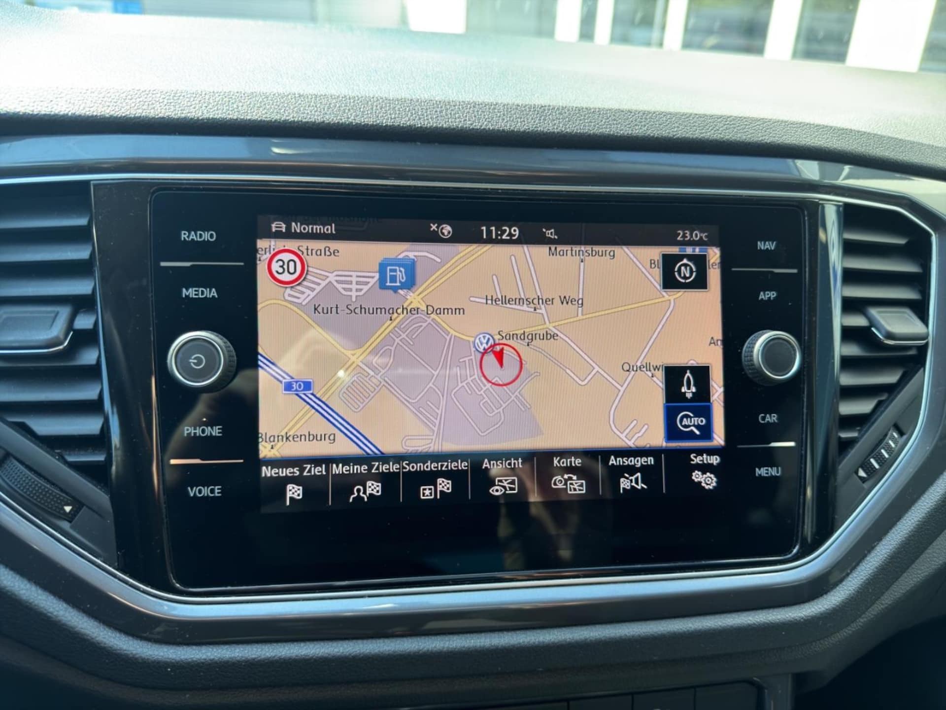 Volkswagen T-Roc IQ.DRIVE