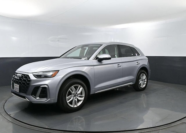 Photo of 2024 Audi Q5
