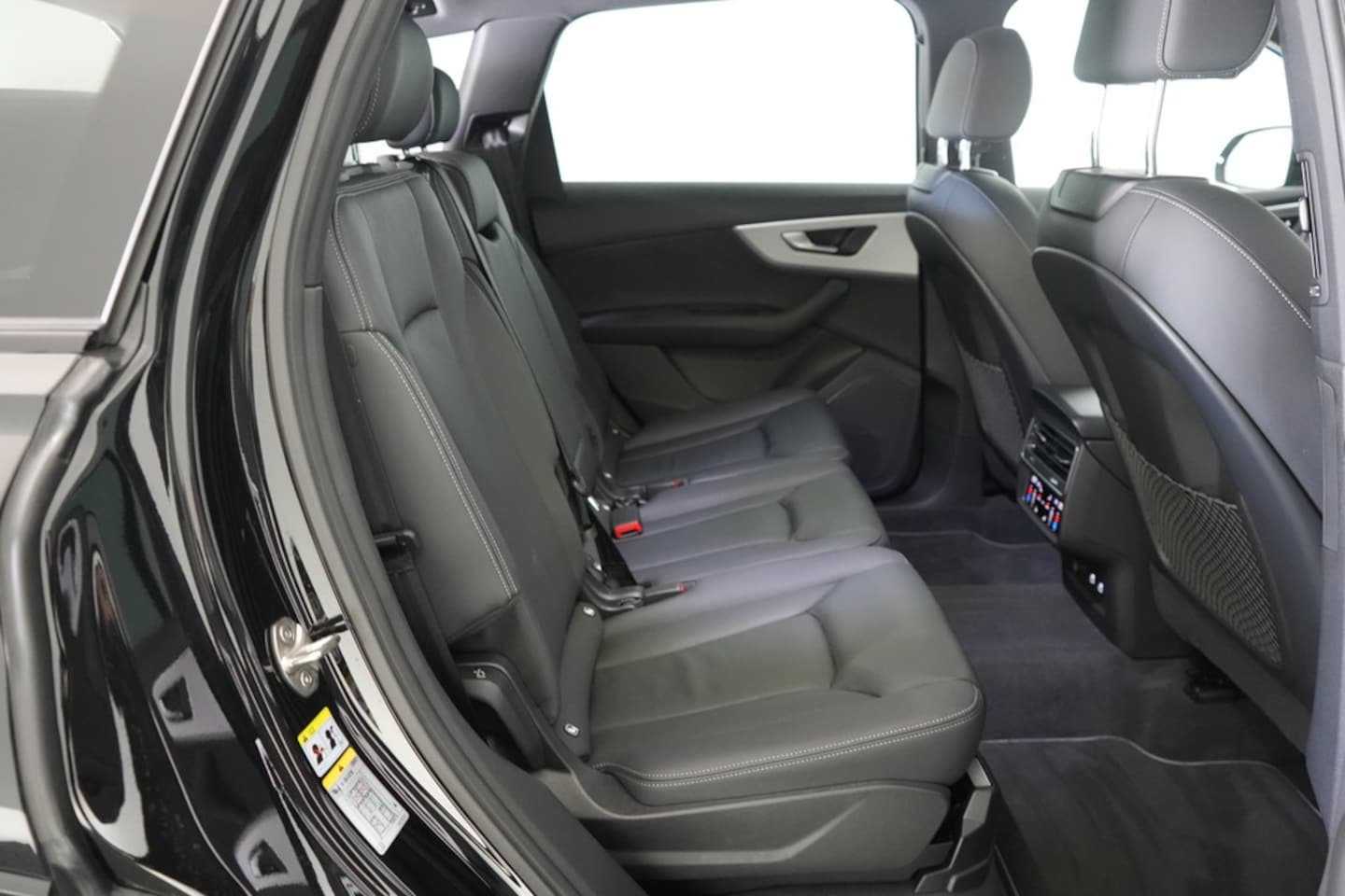 Bild über Audi Q7 SUV S line business TDI quattro 210 kW tiptronic - für weitere Informationen kontaktieren Sie den Audi Partner