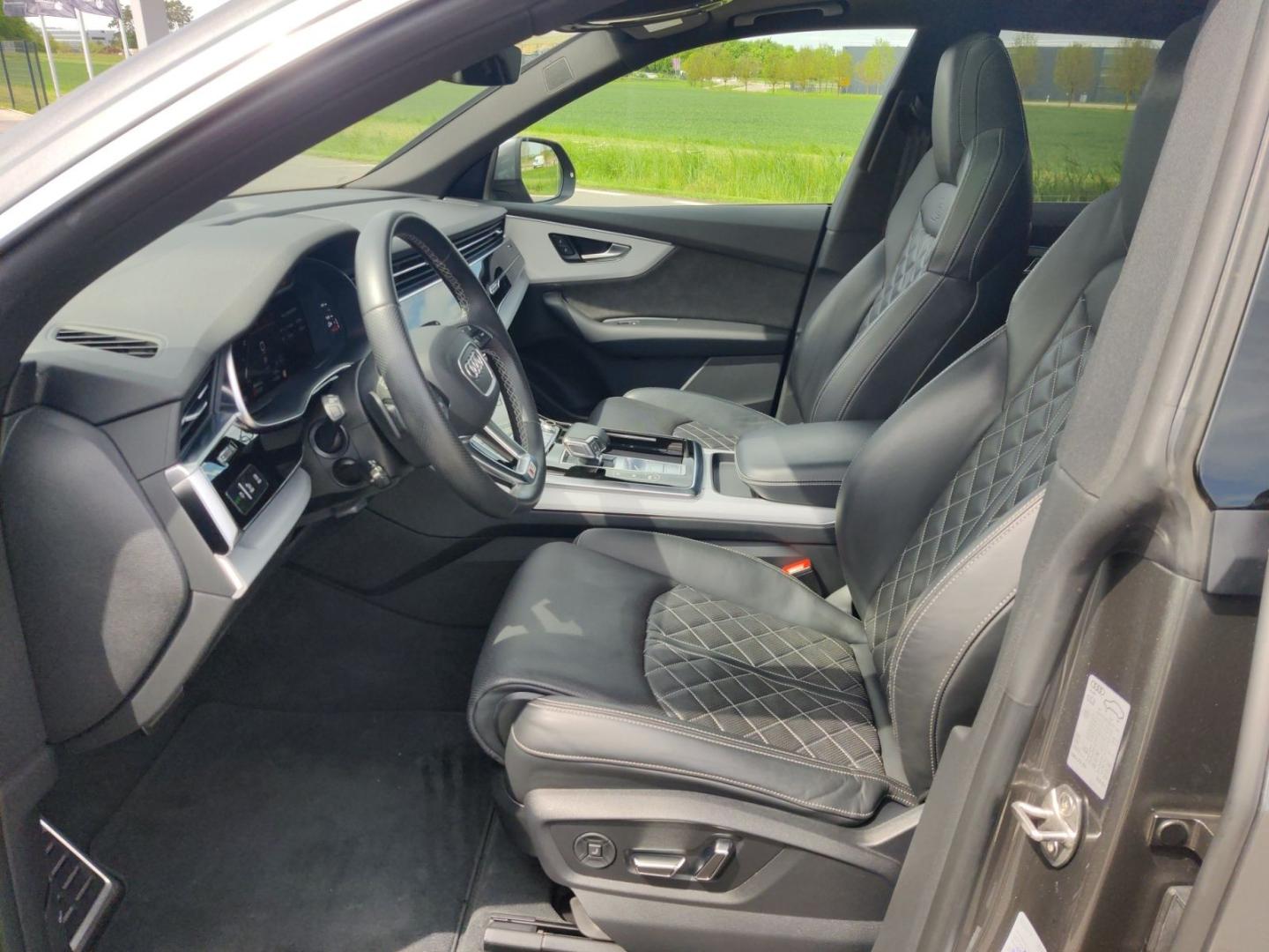 Image about Audi Q8 50 TDI quattro tiptronic