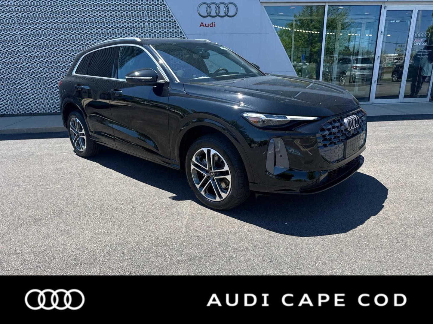 2026 Audi Q5 Premium Plus quattro's photo