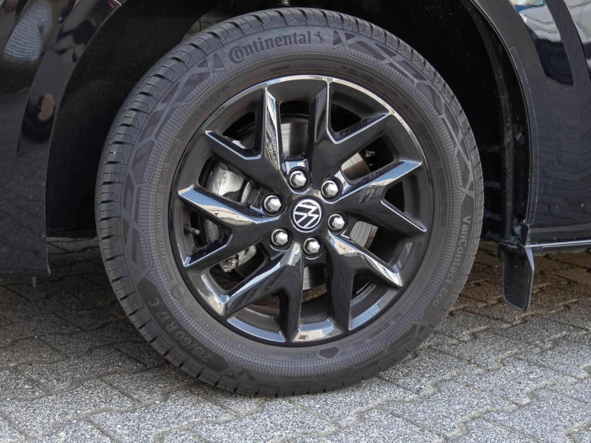 Volkswagen Caravelle langer Radstand Life
