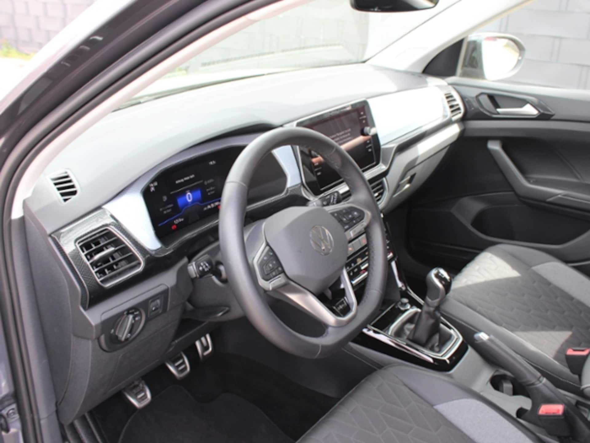 Volkswagen T-Cross Life