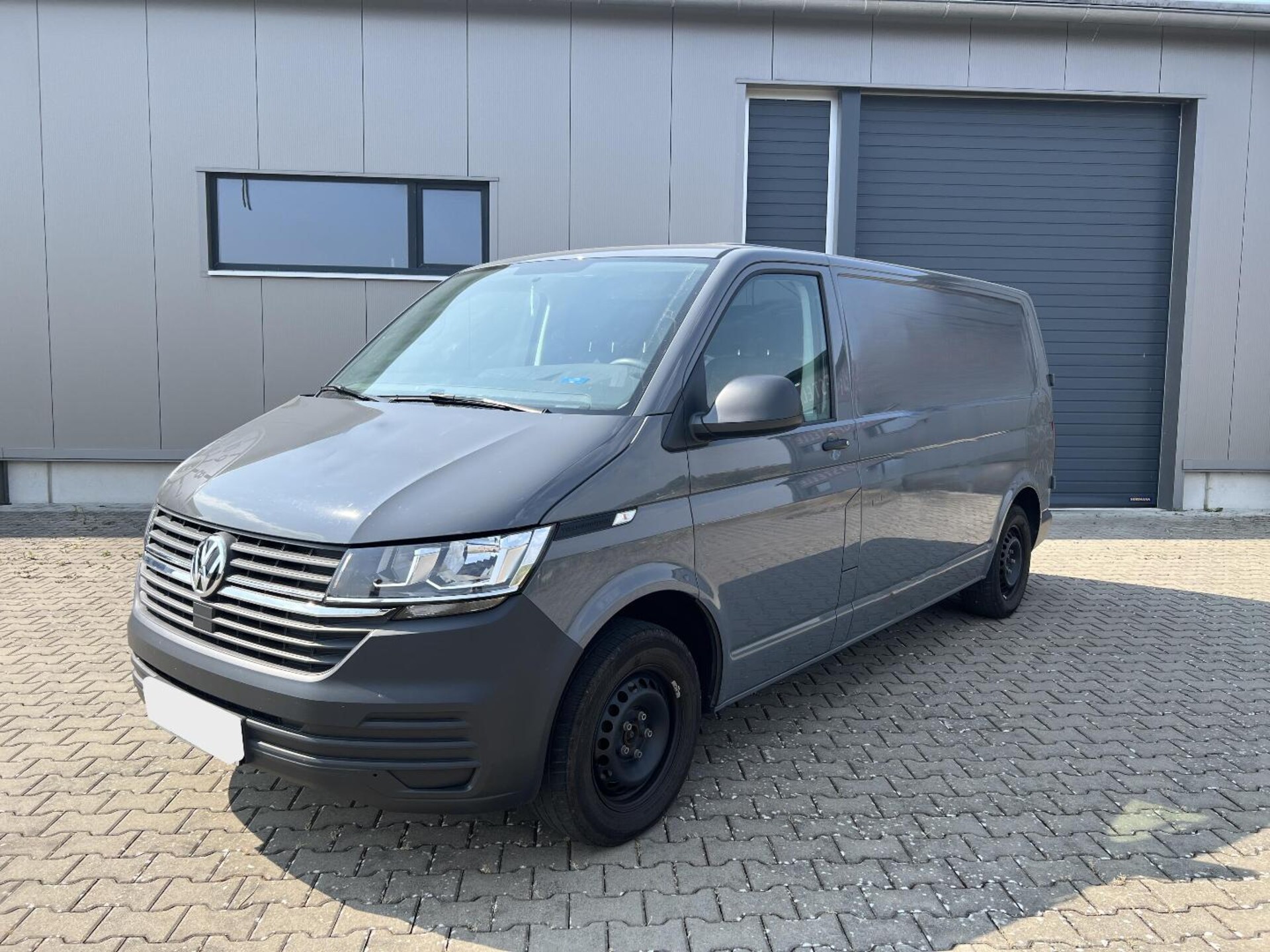 Volkswagen T6.1 Transporter Kasten langer Radstand