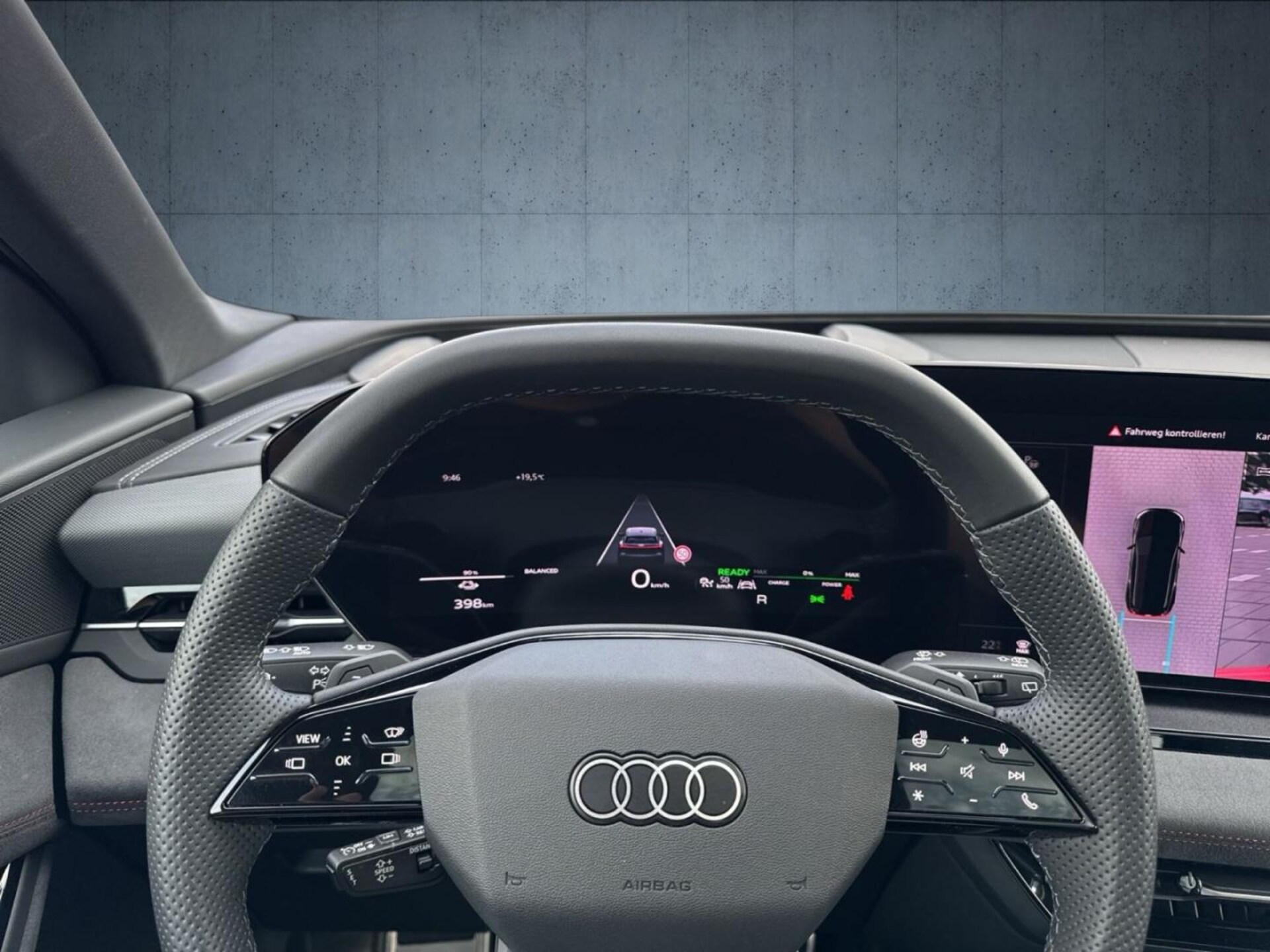 Audi SQ6 SUV e-tron