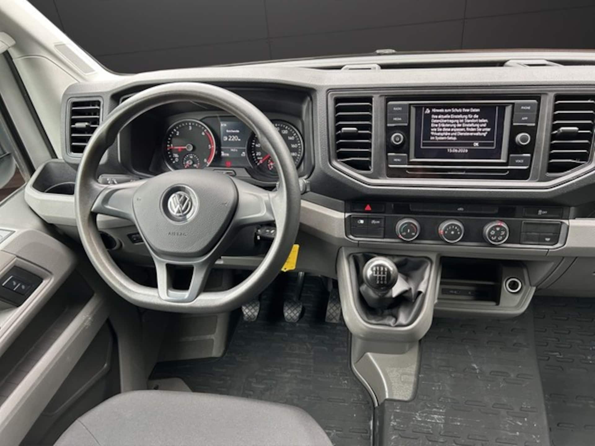 Volkswagen Crafter Kasten mittlerer Radstand