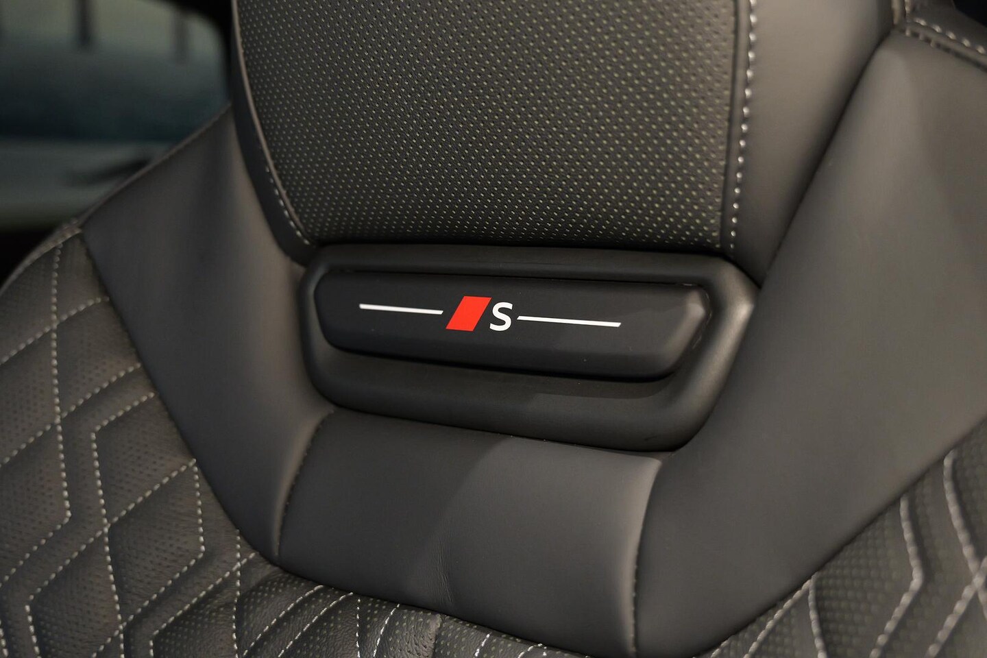 Image about Audi S5 Sedan TFSI quattro 270 kW S tronic