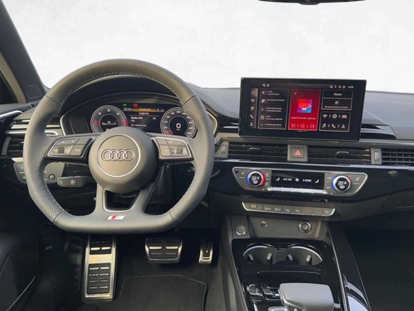 Bild über Audi A4 Avant S line 40 TDI quattro S tronic - für weitere Informationen kontaktieren Sie den Audi Partner