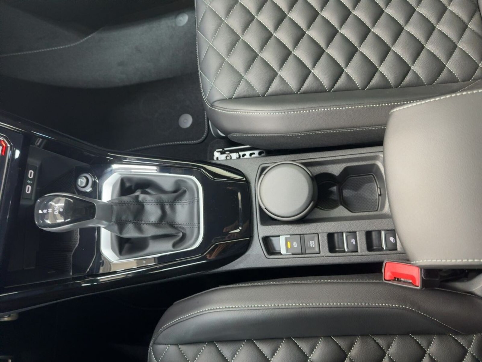 Volkswagen T-Roc Cabriolet – Bild 15