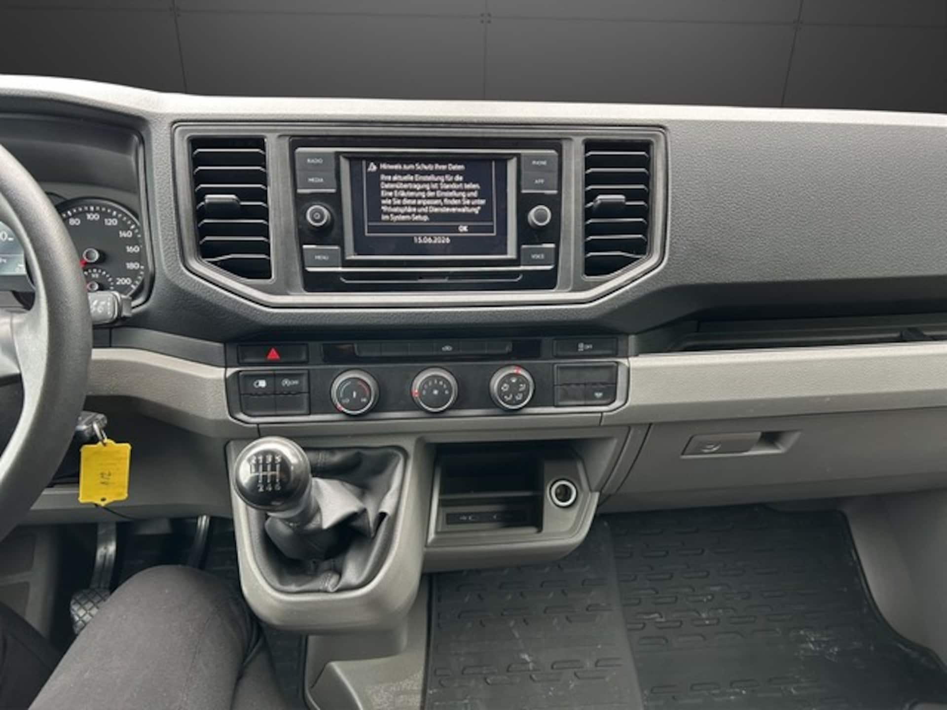 Volkswagen Crafter Kasten mittlerer Radstand