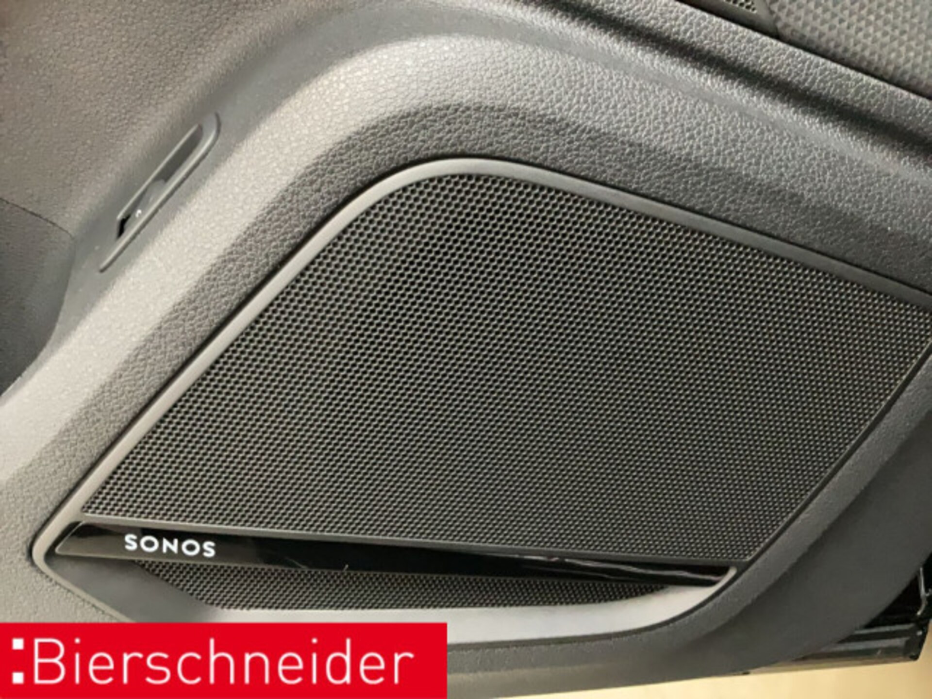 Audi Q2 S line