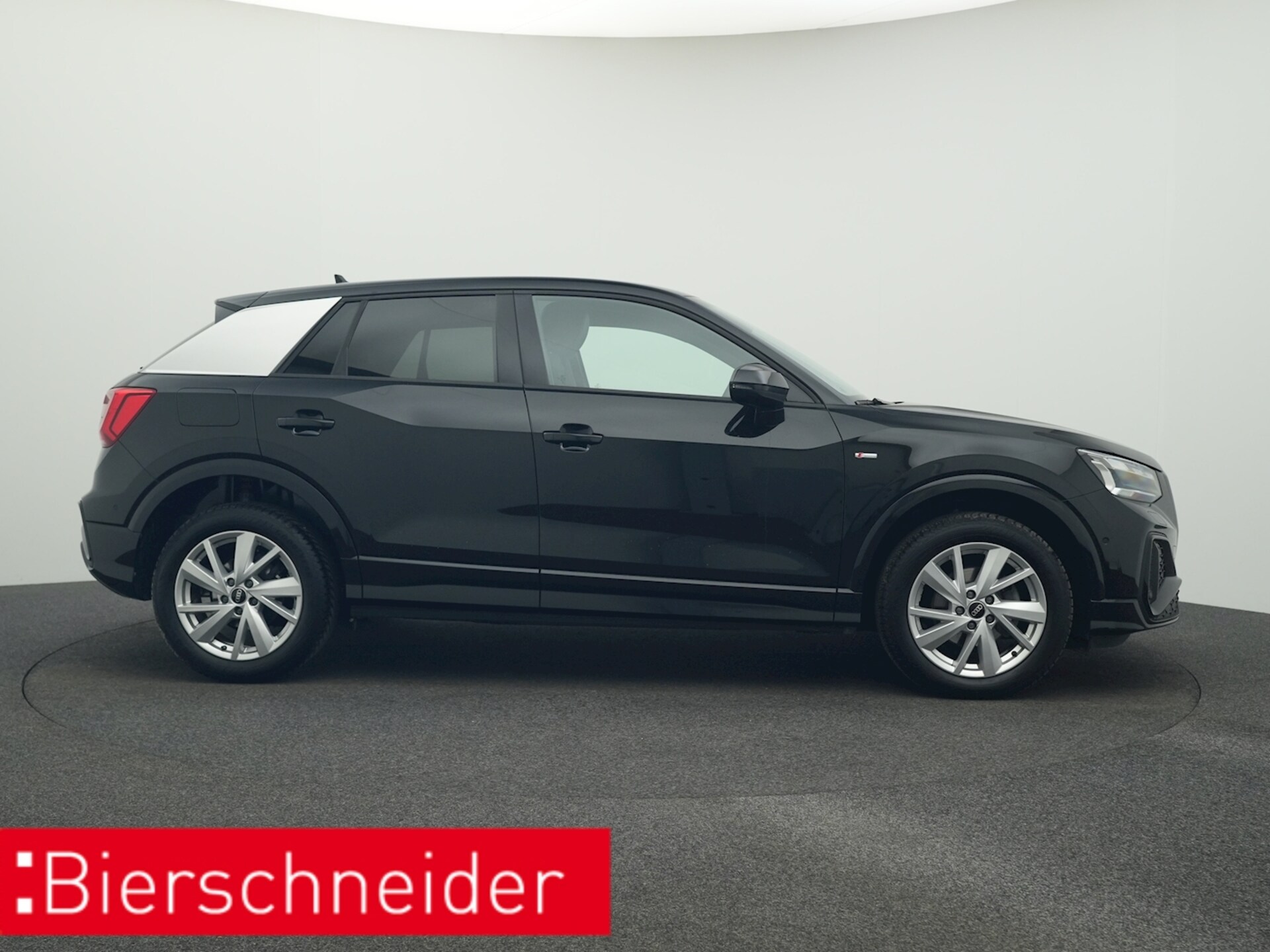 Audi Q2 S line