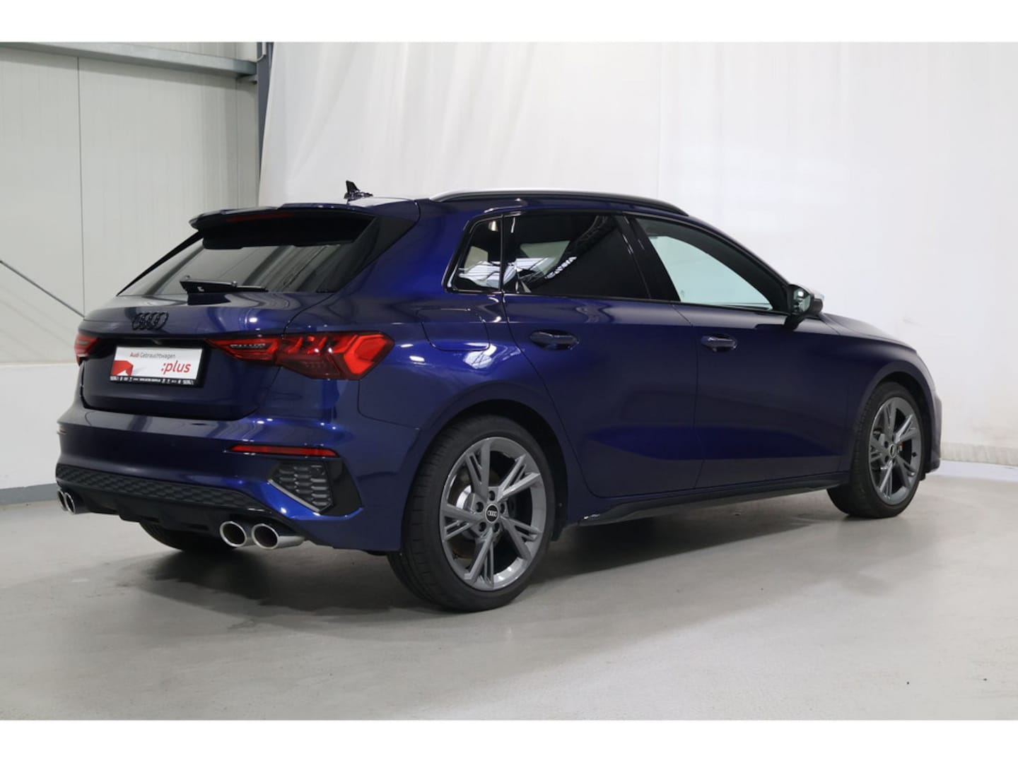 Bild über Audi S3 Sportback TFSI quattro S tronic - für weitere Informationen kontaktieren Sie den Audi Partner
