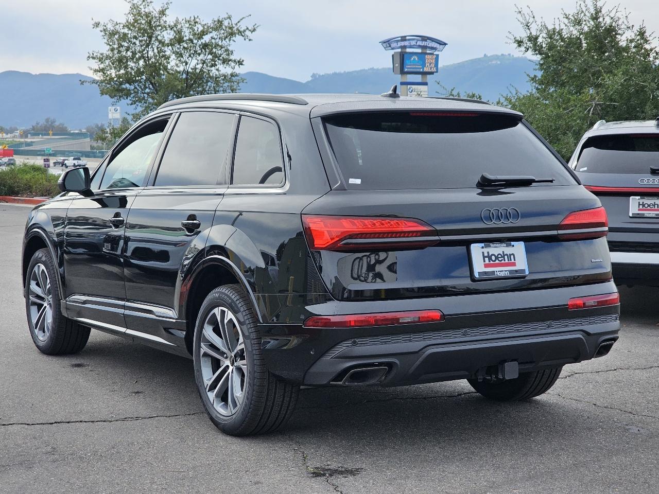 2026 Audi Q7 Premium - Photo 9