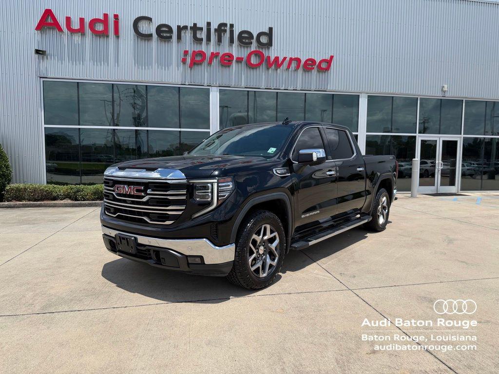 2022 GMC Sierra 4WD Crew Cab Short Box SLT's photo