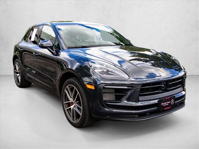 2022 Porsche Macan