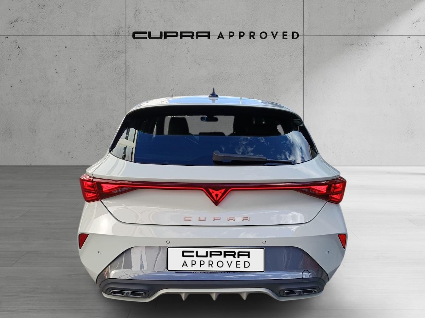 CUPRA Leon León 1.5 eTSI DSG 110 kW (150 CV) — photo 12
