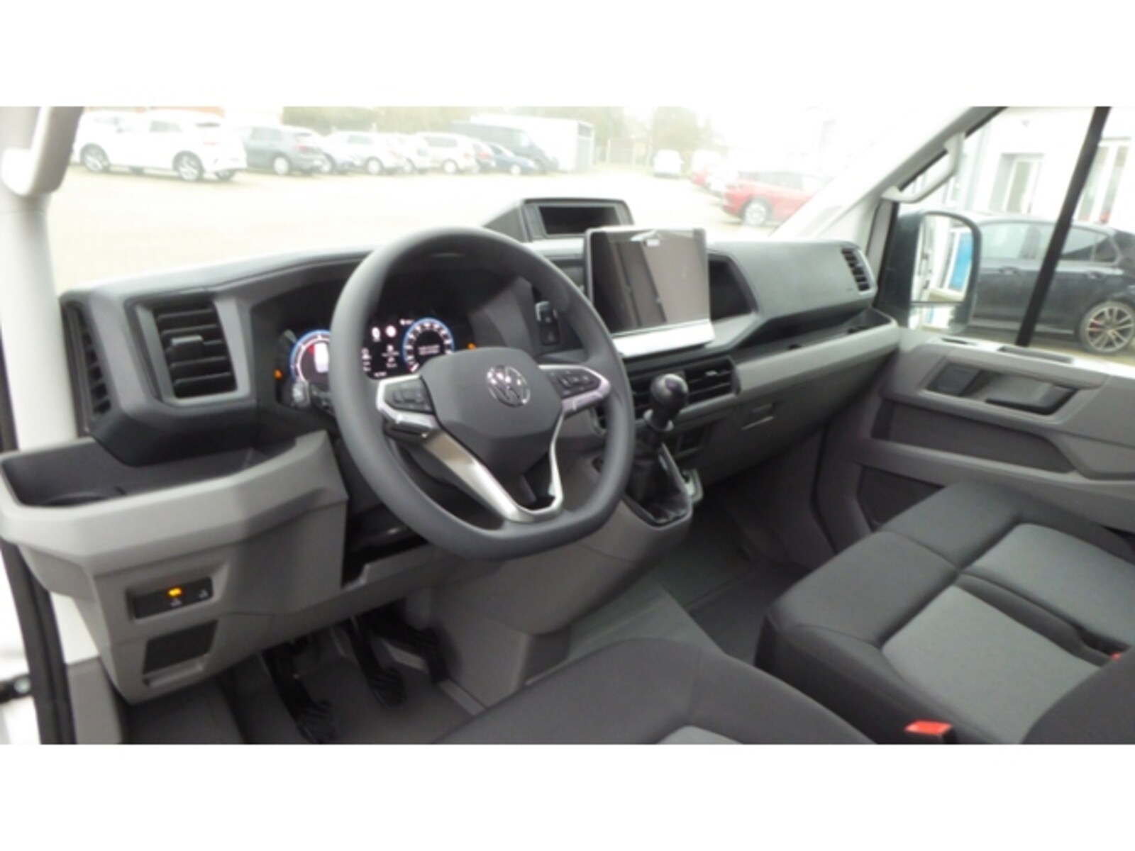 Volkswagen Crafter Kasten mittlerer Radstand – Bild 6