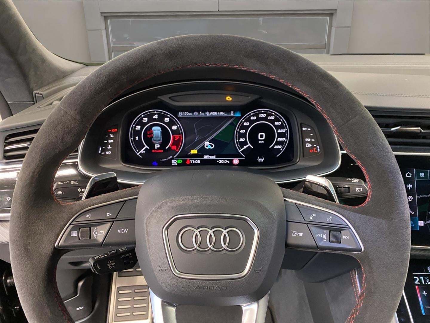 Bild über Audi RS Q8 SUV TFSI quattro 471 kW tiptronic - für weitere Informationen kontaktieren Sie den Audi Partner