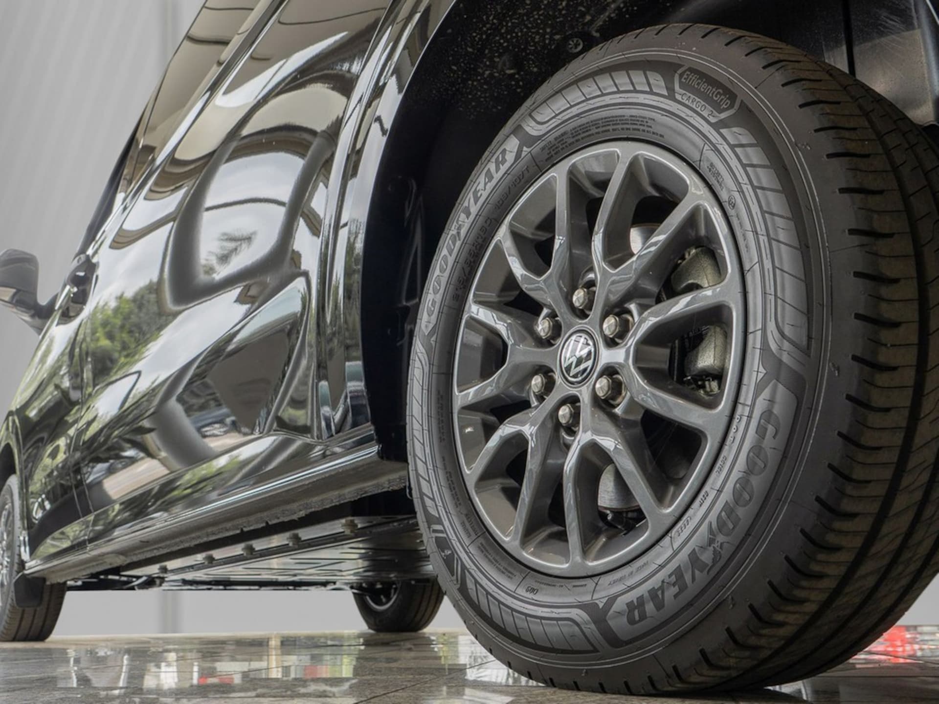 Volkswagen e-Caravelle Langer Radstand