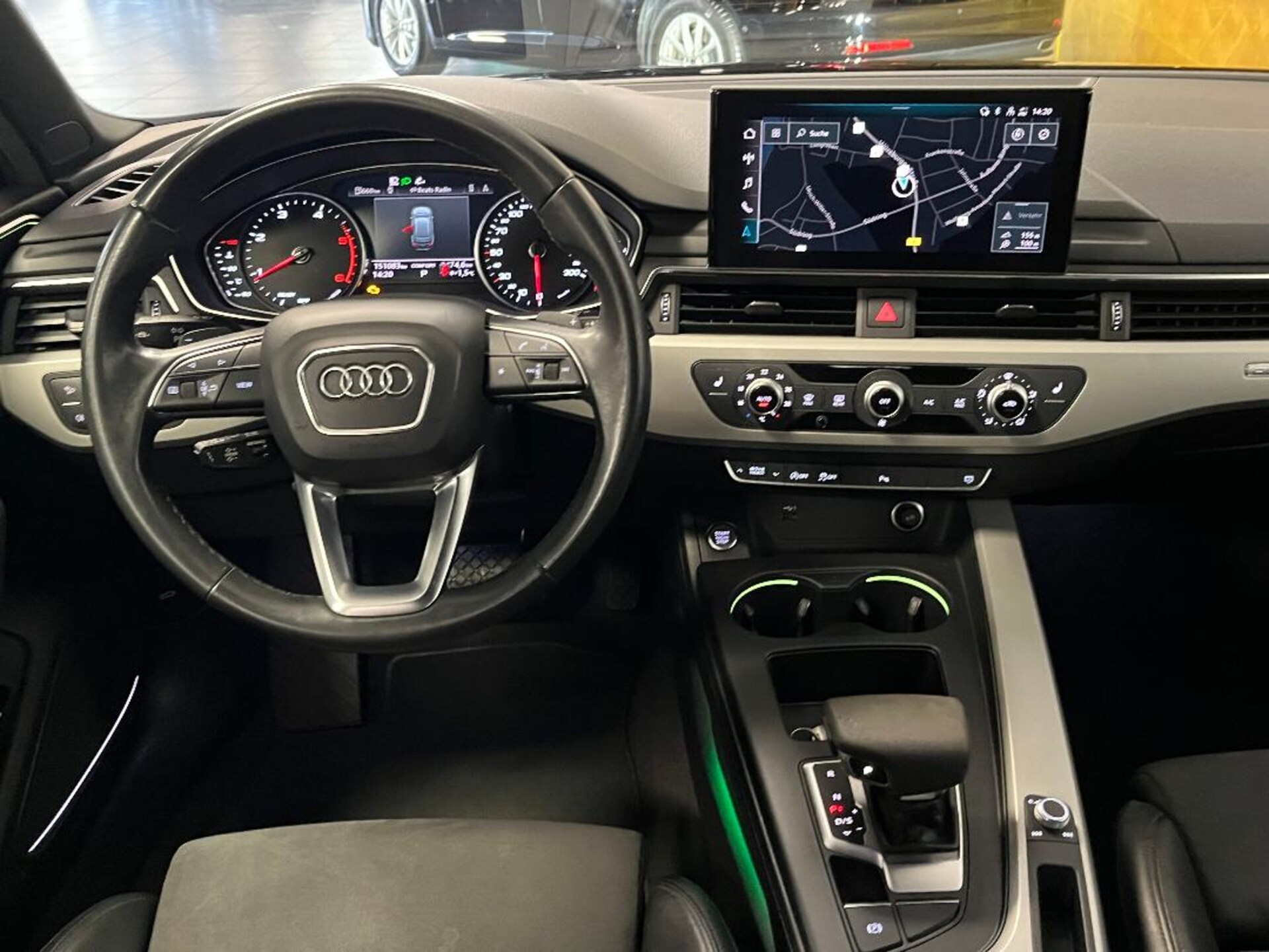 Audi A4 Avant S line