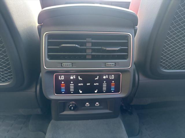 2025 Audi SQ8 Prestige - Photo 28