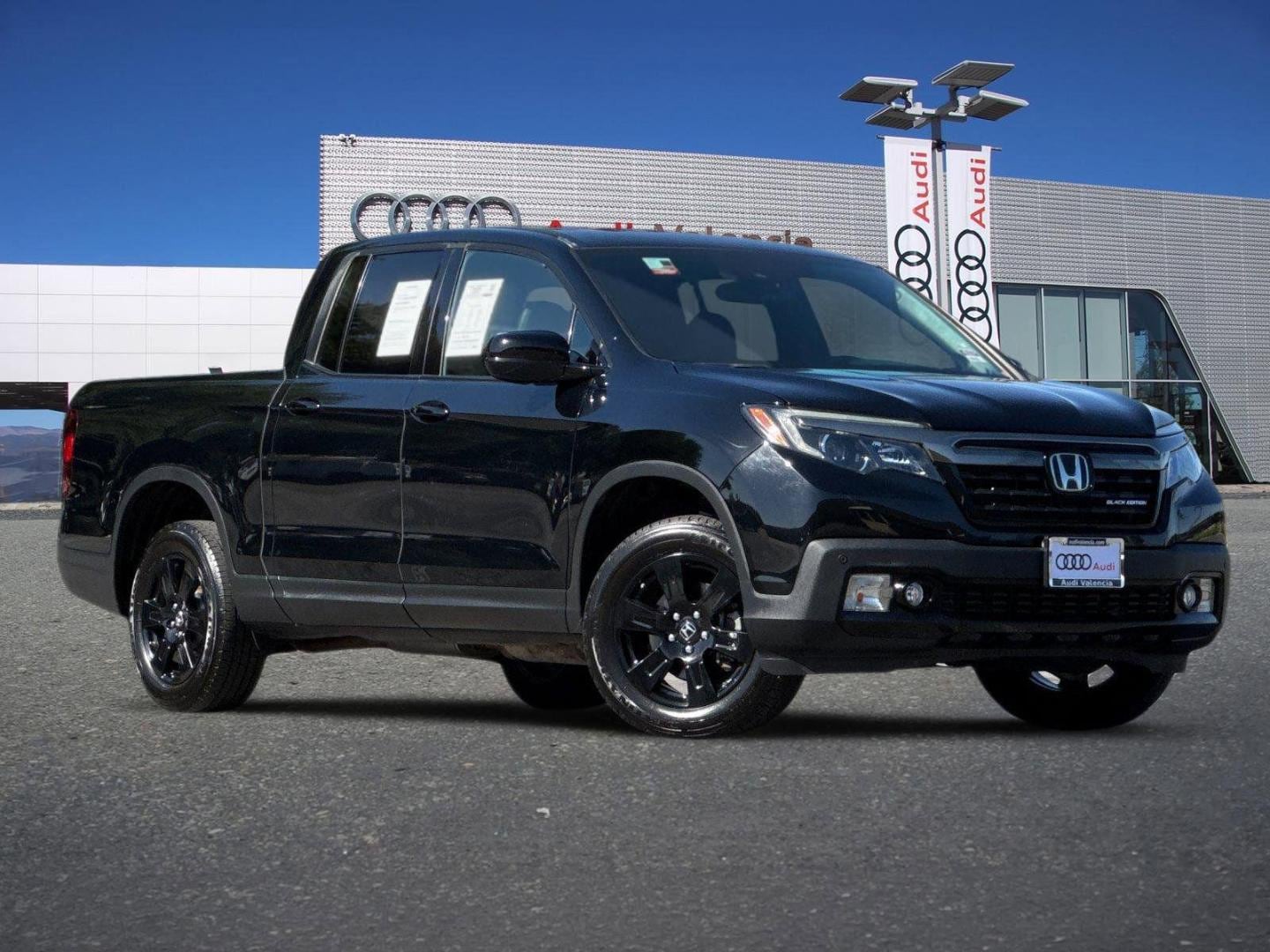 2019 Honda Ridgeline Black Edition's photo