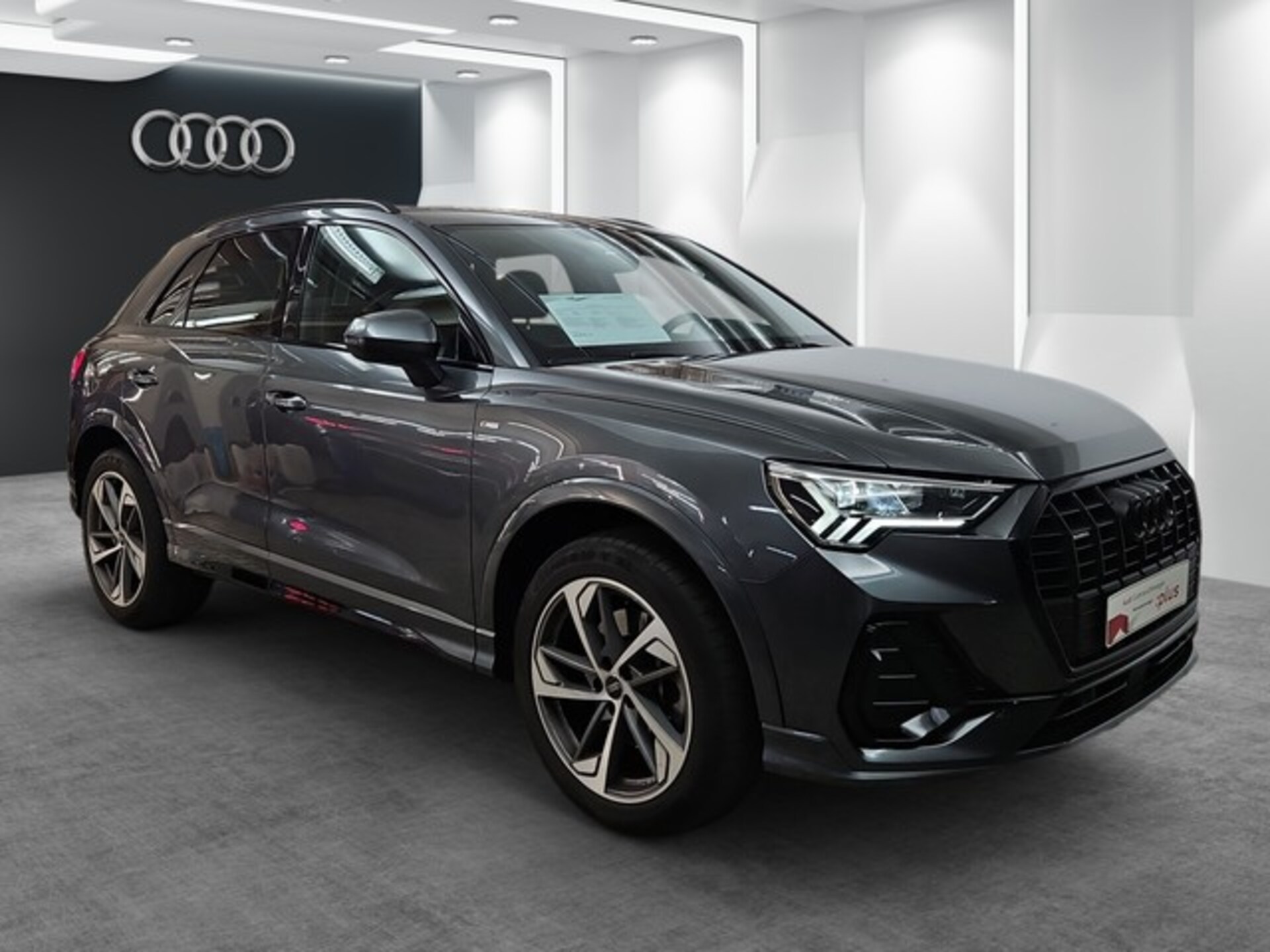 Audi Q3 SUV S line