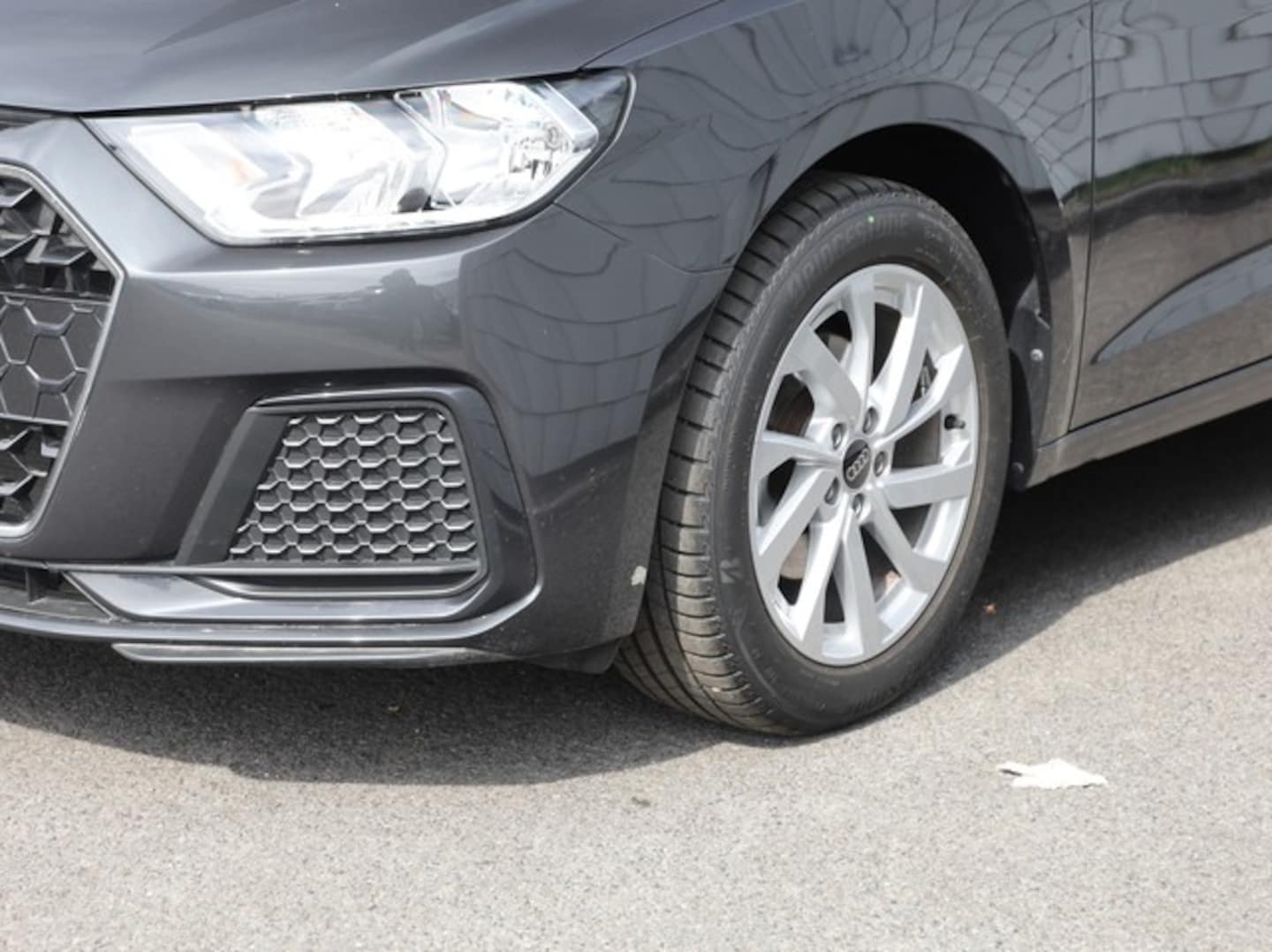Bild über Audi A1 Sportback advanced 30 TFSI S tronic - für weitere Informationen kontaktieren Sie den Audi Partner