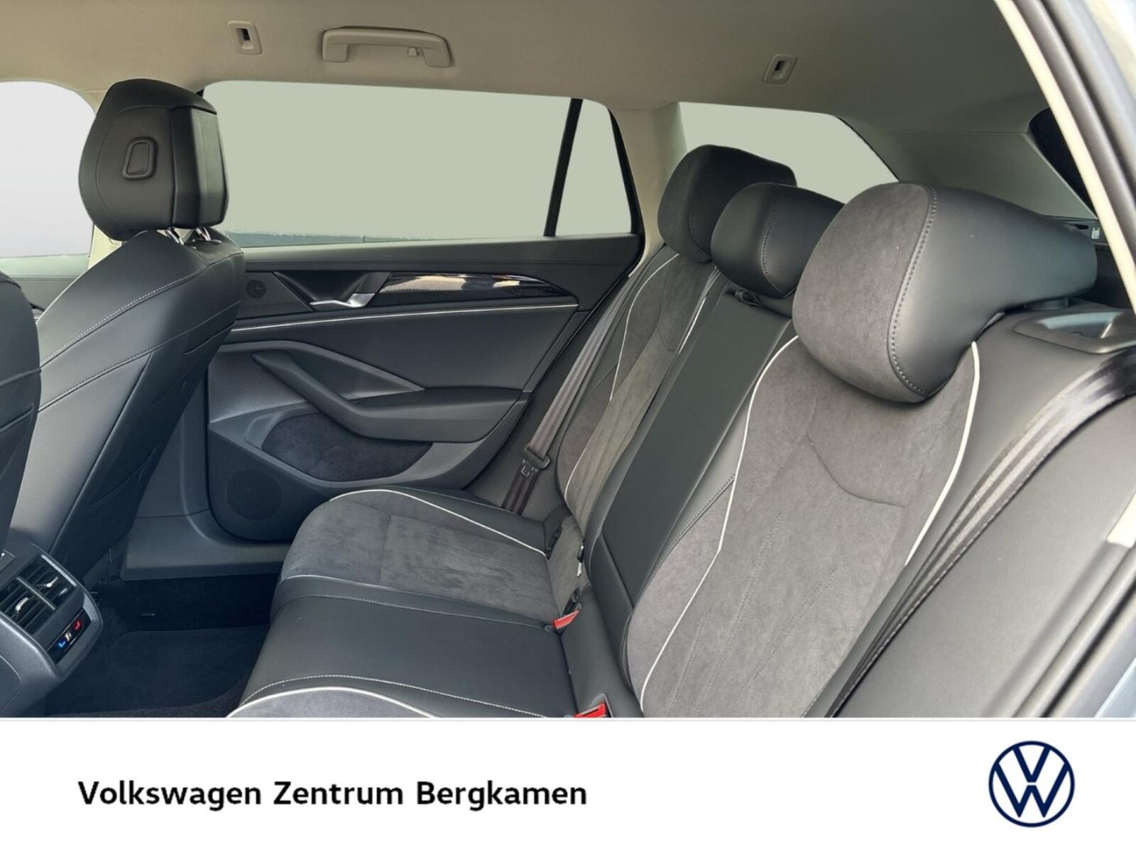 Volkswagen Passat – Bild 10