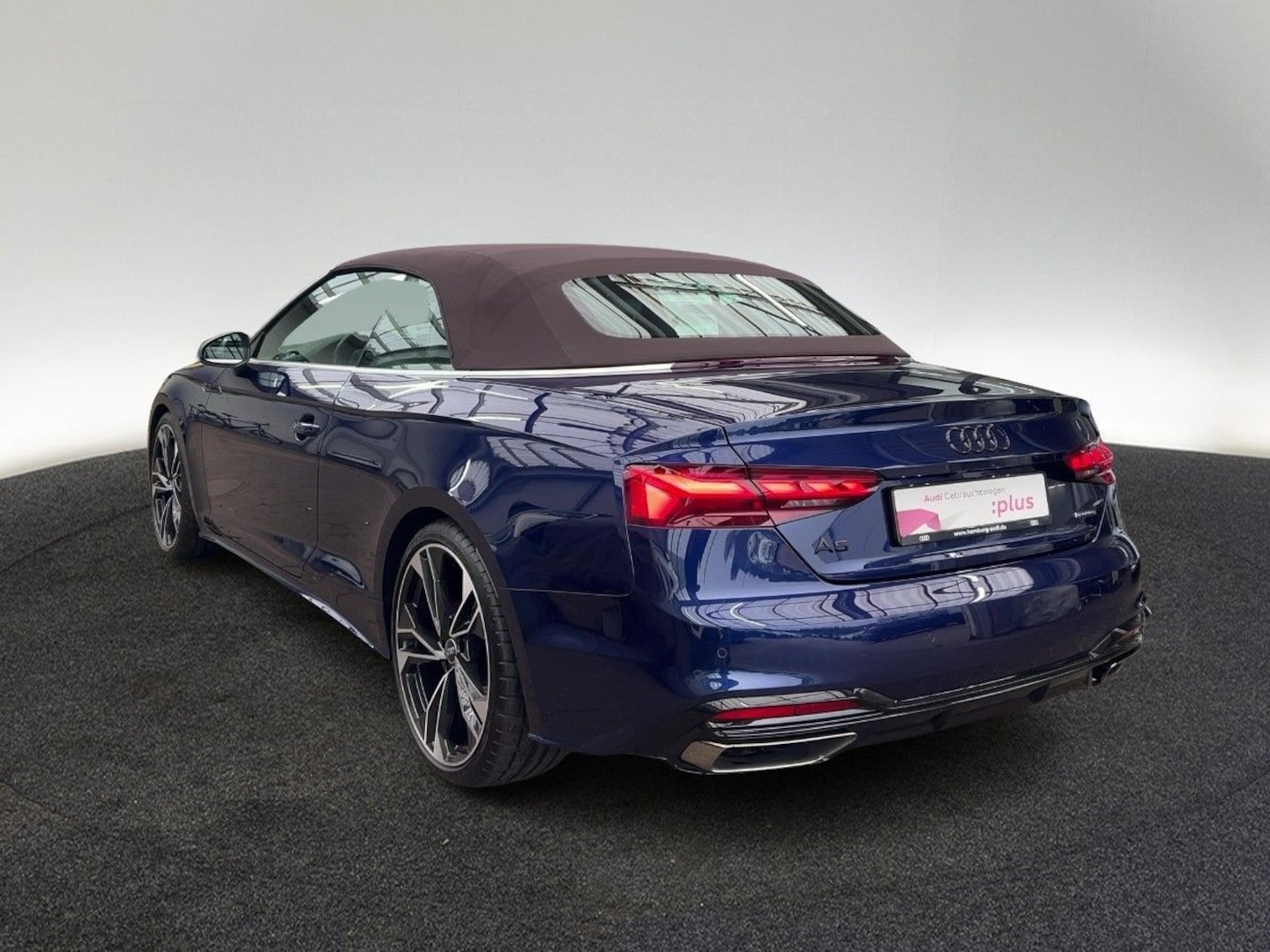 Bild über Audi A5 Cabriolet S line 40 TDI quattro S tronic - für weitere Informationen kontaktieren Sie den Audi Partner