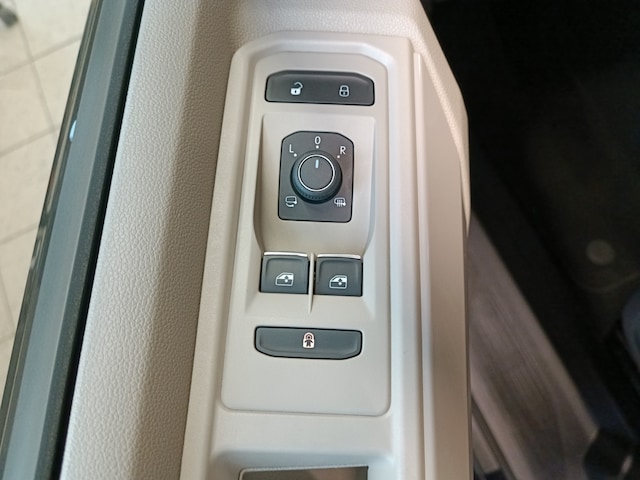 Volkswagen Multivan langversion