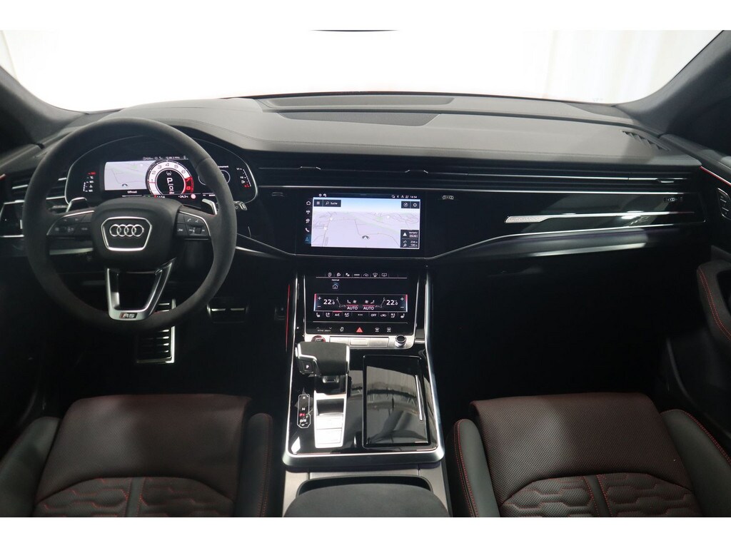 Audi RS Q8 SUV performance
