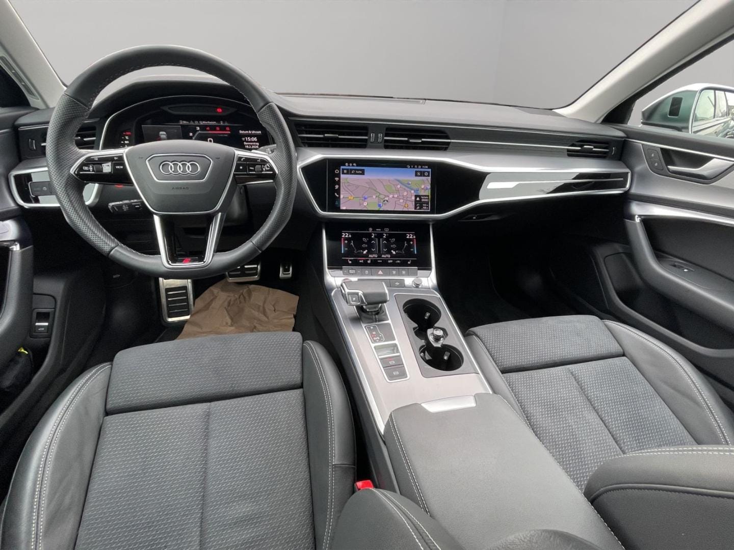 Bild über Audi S6 Limousine S6 Limousine TDI 253(344) kW(PS) tiptronic - für weitere Informationen kontaktieren Sie den Audi Partner