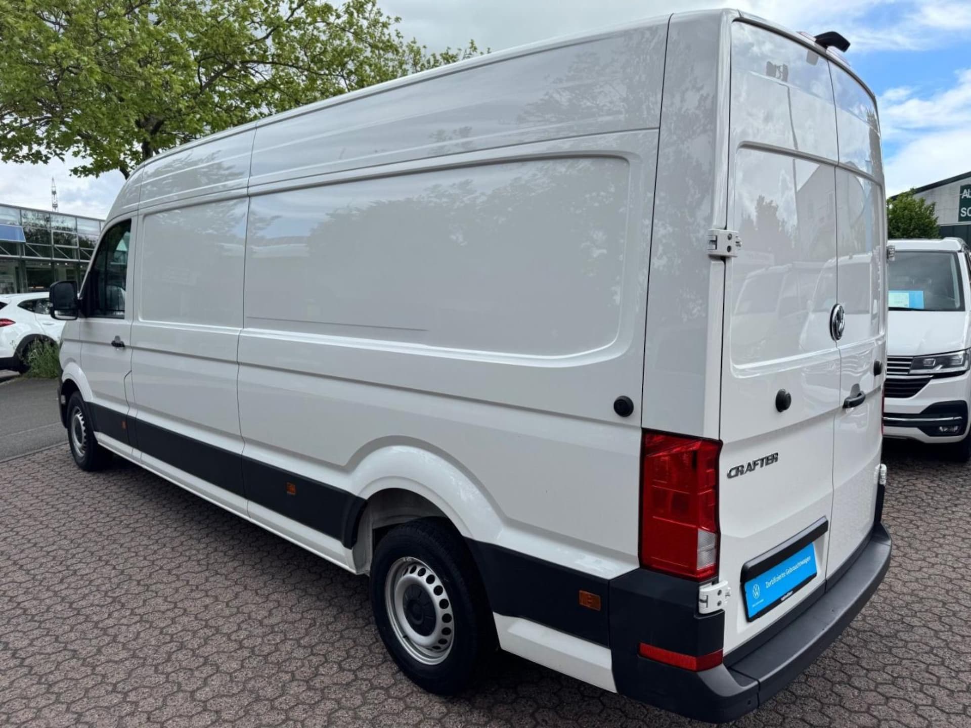 Volkswagen Crafter Kasten langer Radstand