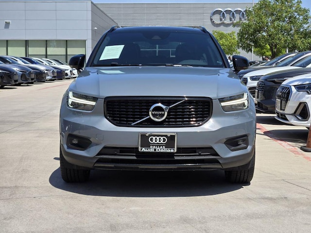 2022 Volvo XC40