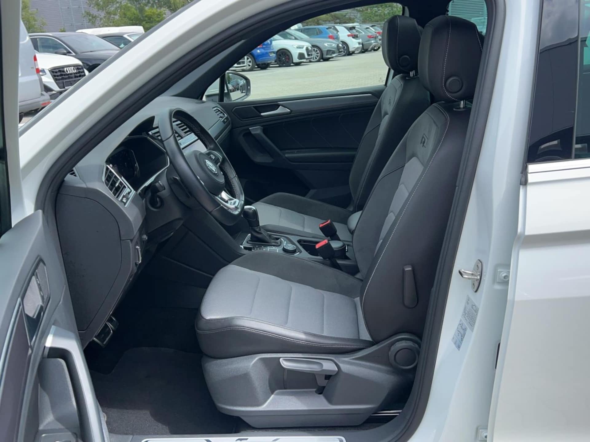 Volkswagen Tiguan R-Line