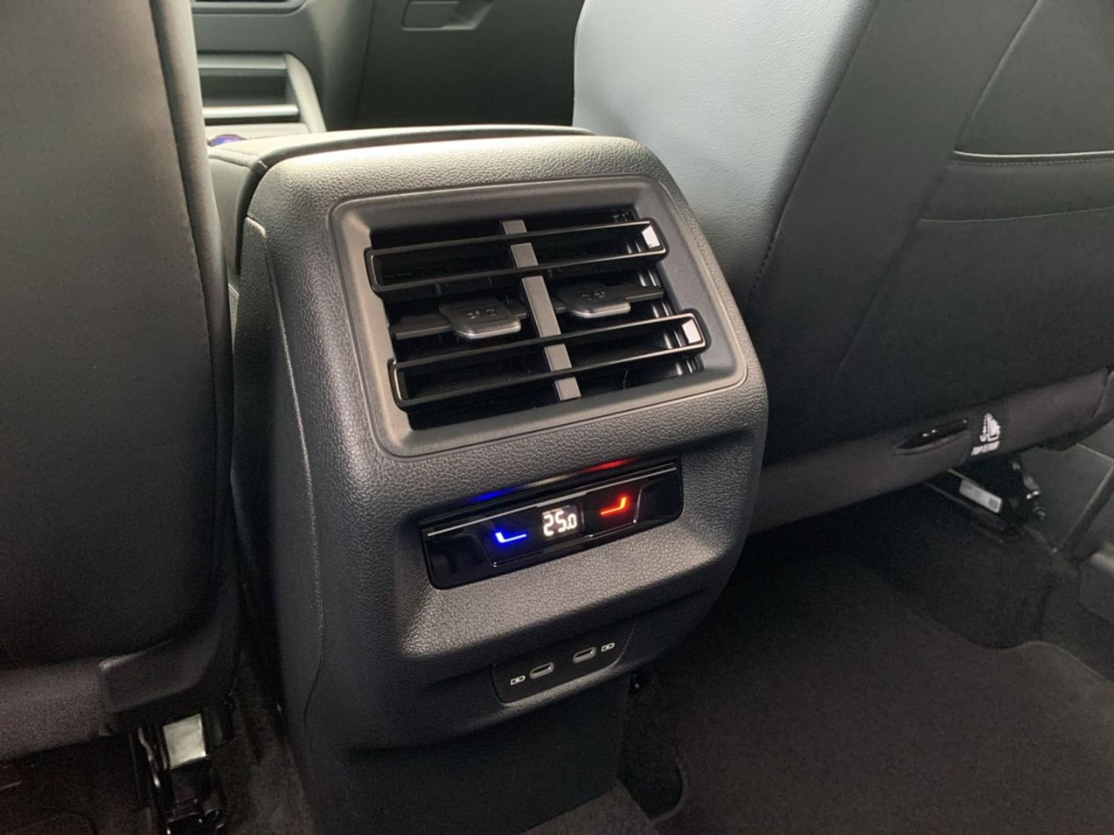Volkswagen Tiguan – Bild 26
