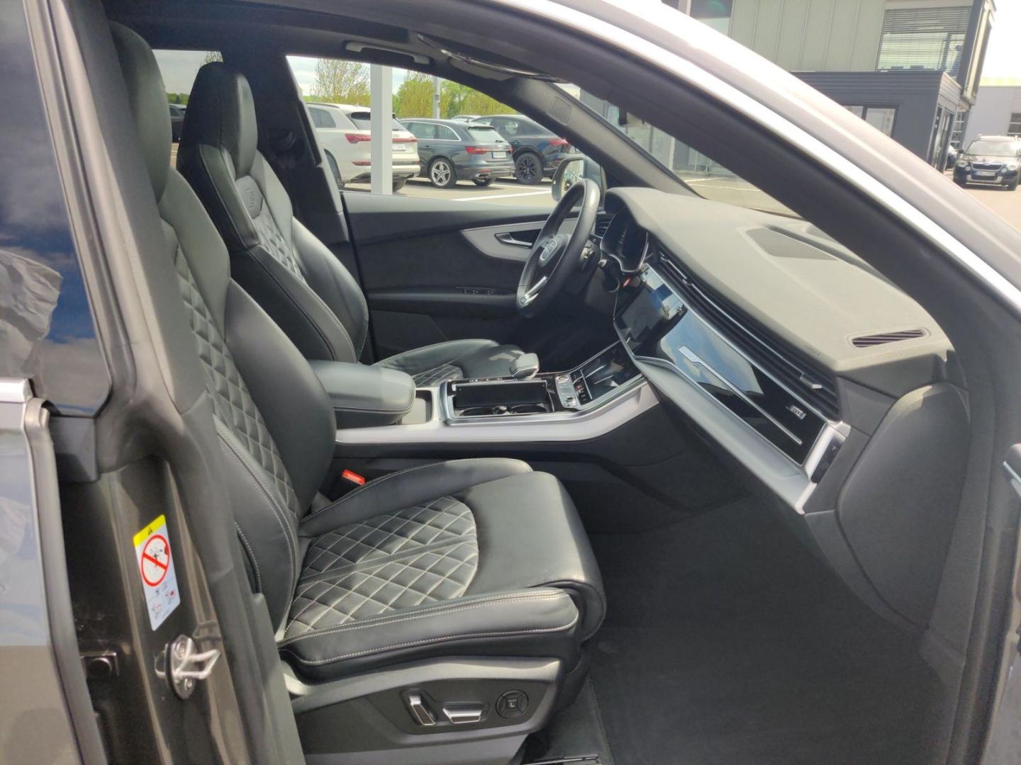 Image about Audi Q8 50 TDI quattro tiptronic