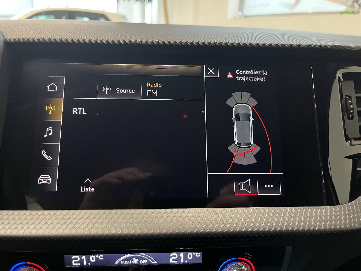 Image about Audi A1 Sportback Design 30 TFSI 85 kW (116 ch) 6 vitesses