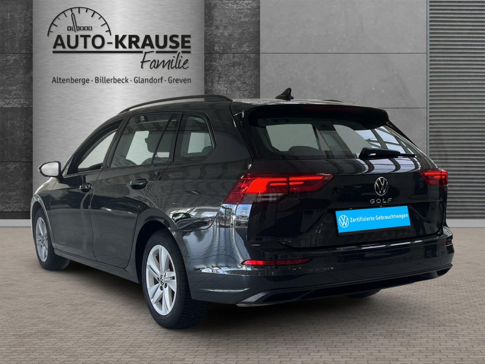 Volkswagen Golf Variant Life