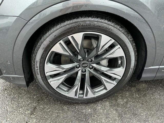2026 Audi Q8 Premium Plus - Photo 21