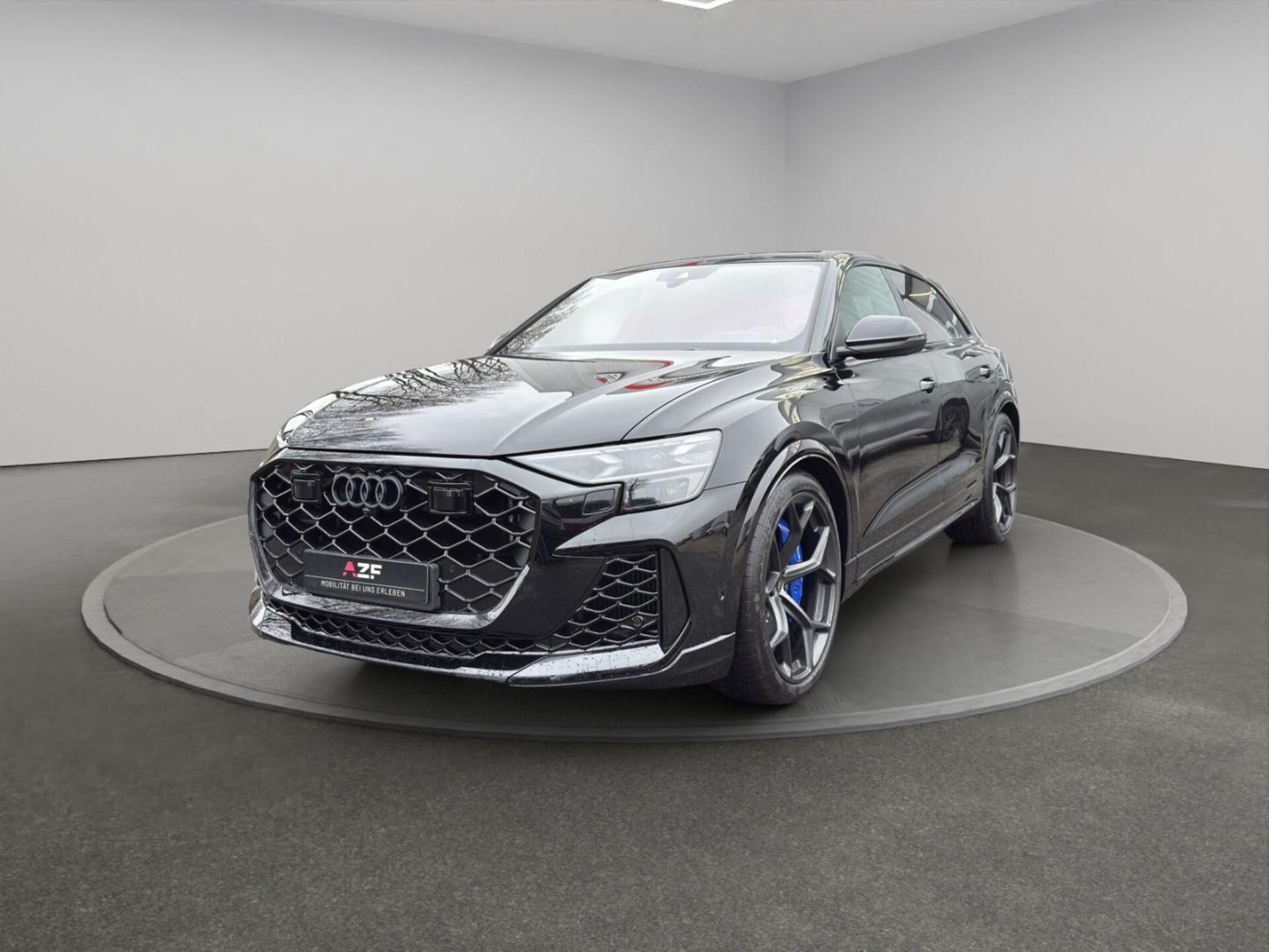 Audi RS Q8 SUV performance