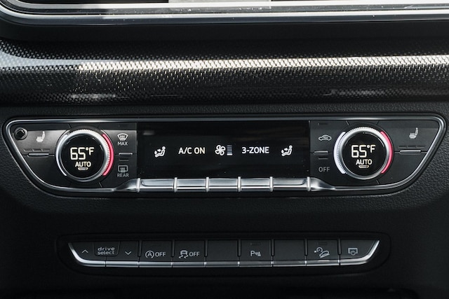 2023 Audi SQ5 Sportback Premium Plus - Photo 12
