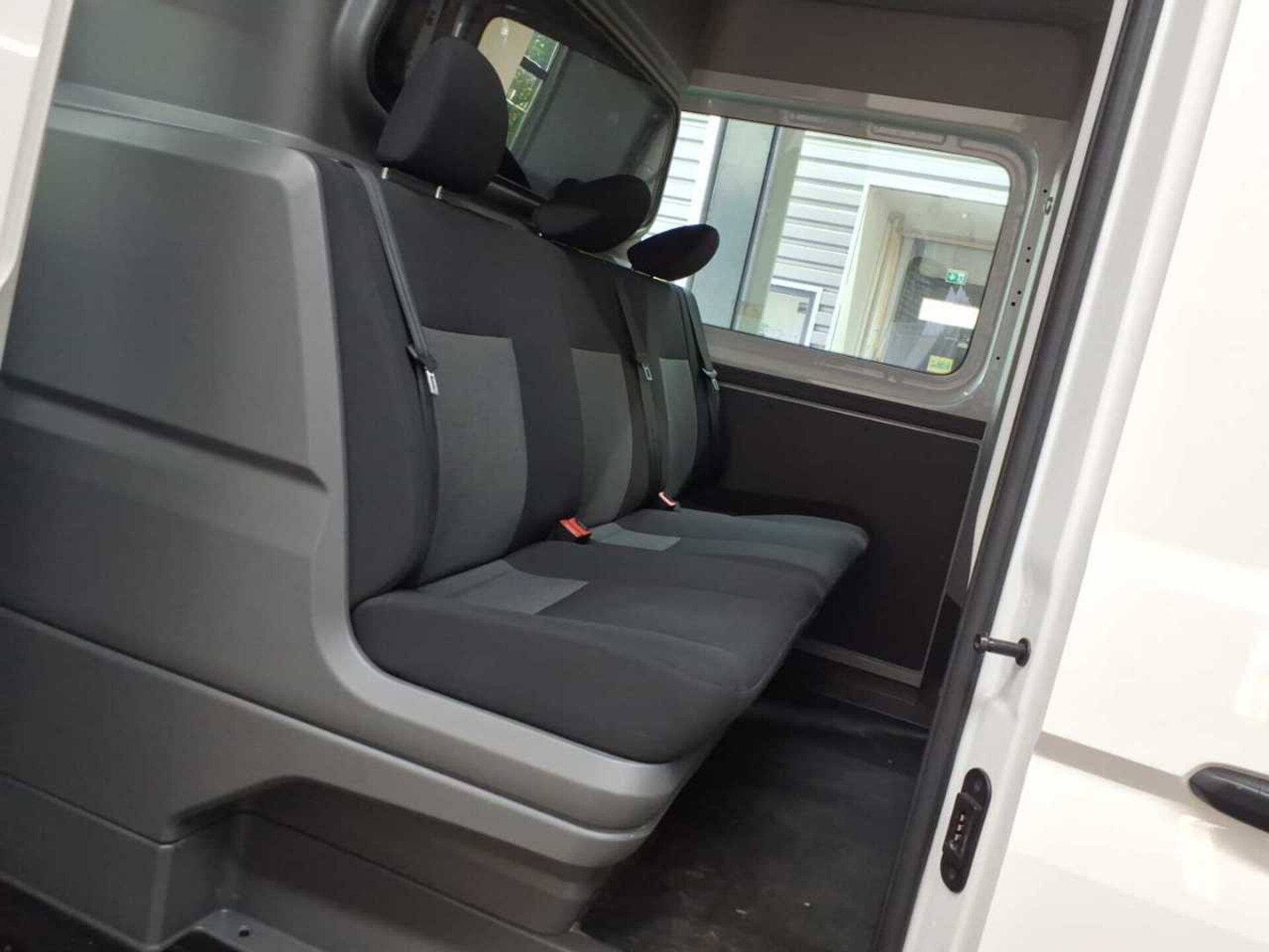 Volkswagen Crafter Kasten mittlerer Radstand