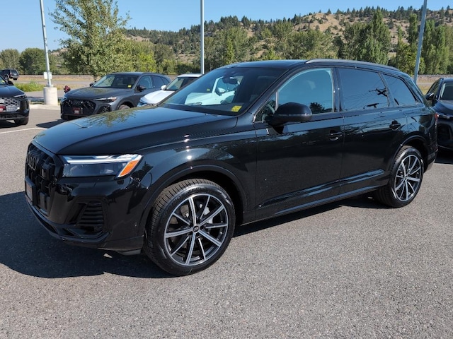 Photo of 2026 Audi Q7 