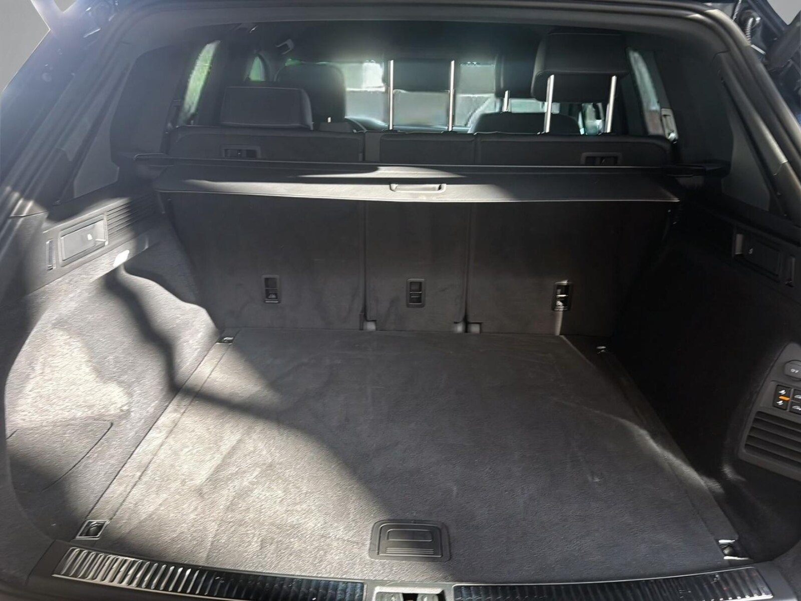 Volkswagen Touareg – Bild 16