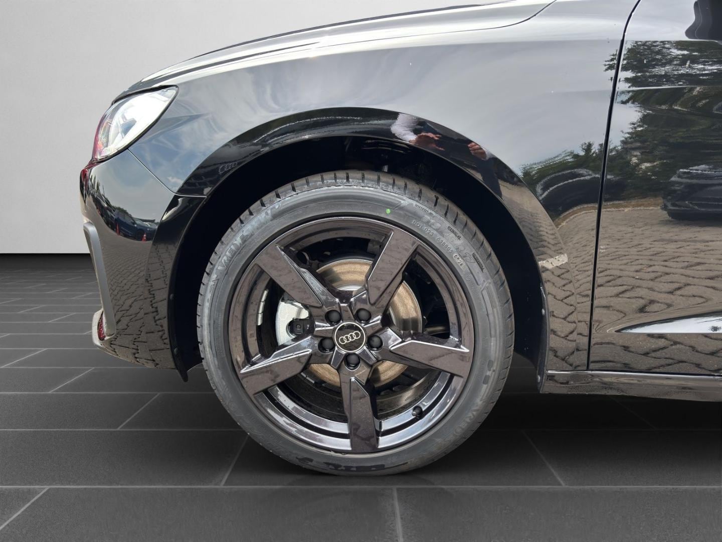 Bild über Audi A1 Sportback 30 TFSI S tronic - für weitere Informationen kontaktieren Sie den Audi Partner